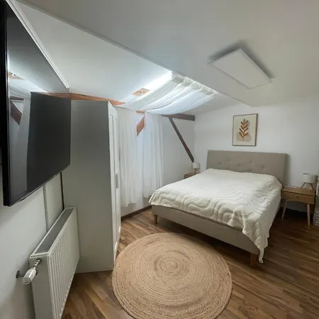 Orchideen فيلاخ